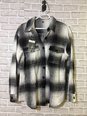 Black & White Plaid Shacket Jacket | Button Front, Cozy Layering Piece large new